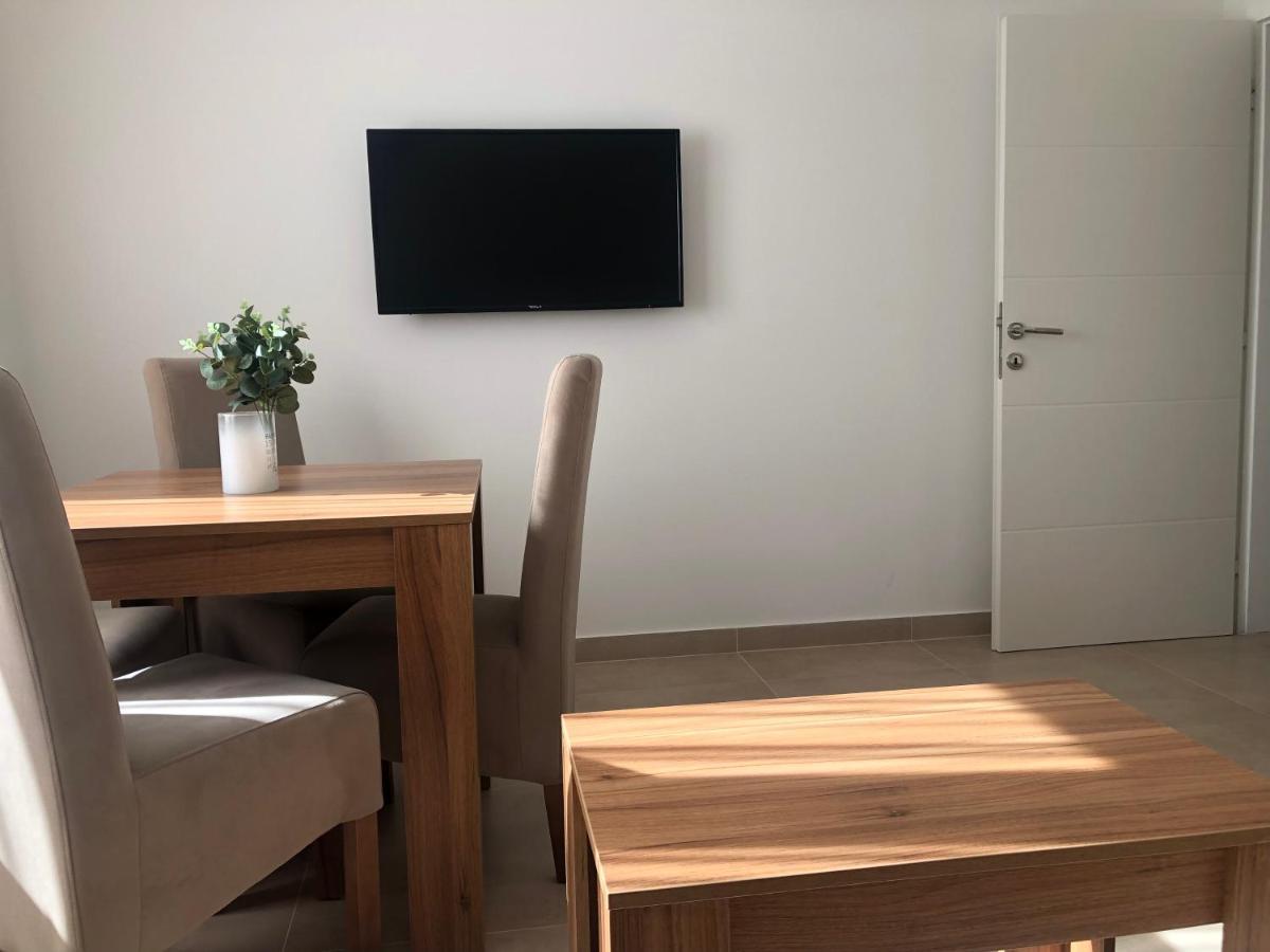 Apartmani Tesla Soko Banja Luaran gambar