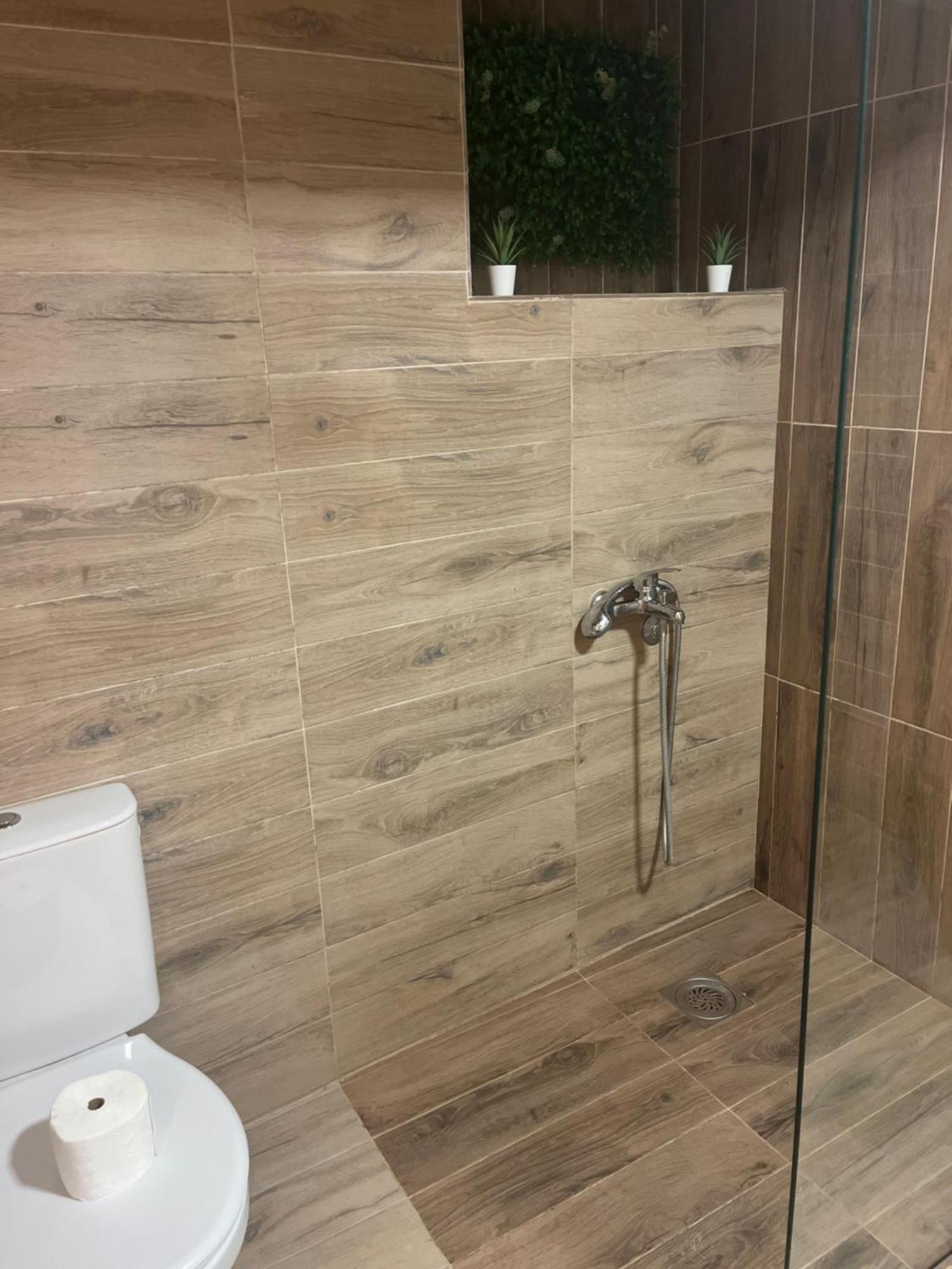 Apartmani Tesla Soko Banja Luaran gambar