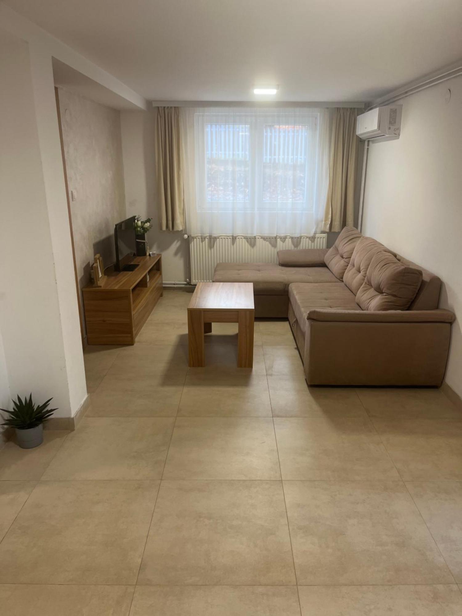 Apartmani Tesla Soko Banja Luaran gambar